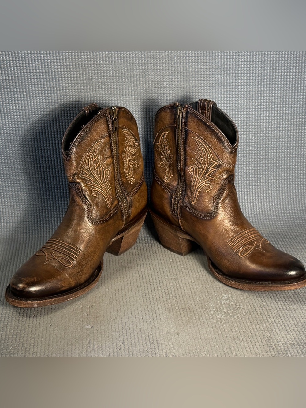 J.B. Dillon Brown Leather Western Heeled Boots - Picture 4 of 7